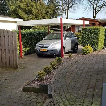 Deluxe Putten